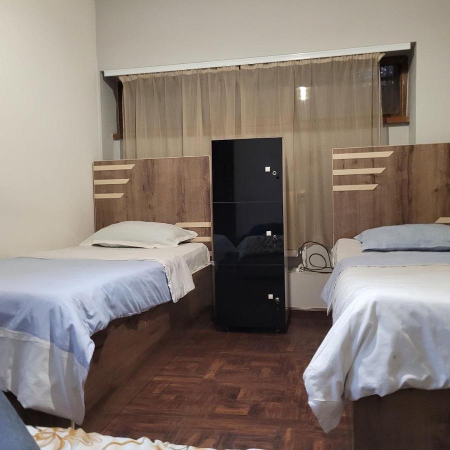 Hotel In Center Of Yerevan Bagian luar foto