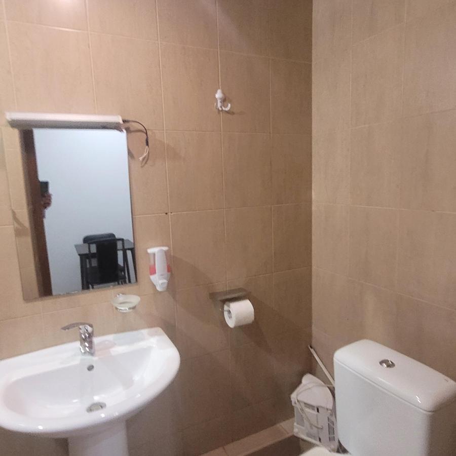 Hotel In Center Of Yerevan Bagian luar foto
