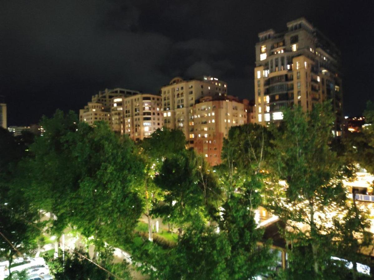 Hotel In Center Of Yerevan Bagian luar foto